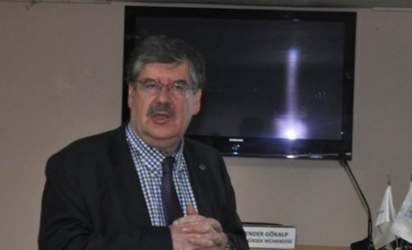 Yerli motor için Türkiye'ye dönen profesör