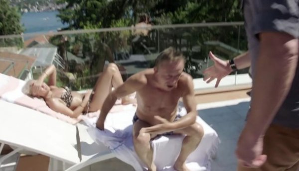 Ali Ağaoğlu'nun hakaretten 2 yıl hapsi istendi