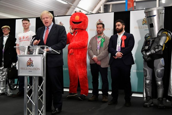 İngiltere'de Boris Johnson seçimin galibi oldu