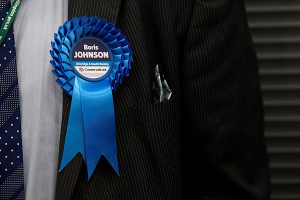 İngiltere'de Boris Johnson seçimin galibi oldu