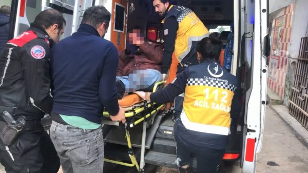 Evli kadına cinsel içerikli mesaj attı, dayağı yedi