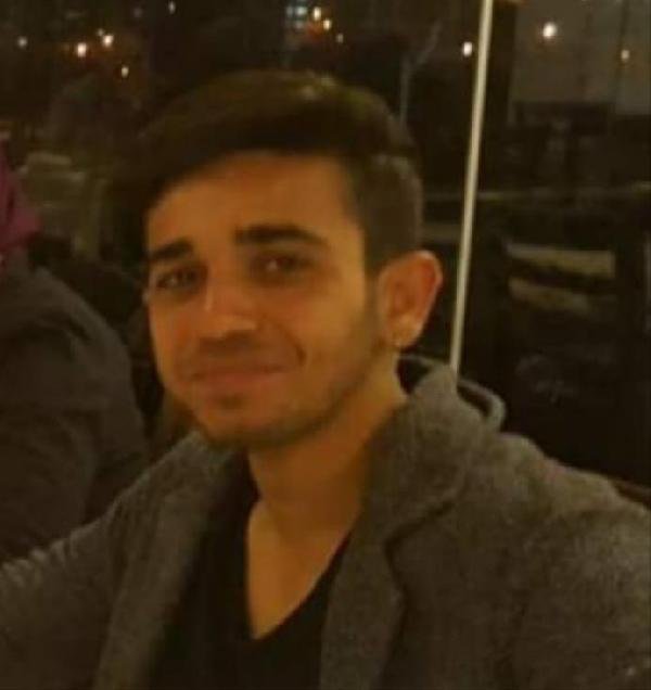 d Kontrolden çıkan otomobil iki gencin sonunu getirdi