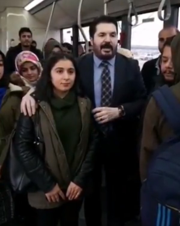 Savcı Sayan, Ağrı'da Öğrencibüs dönemini başlattı