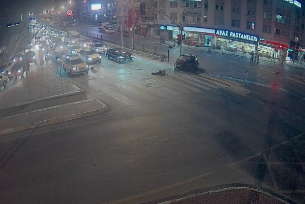 Kırmızı ışıkta geçerek ölüme sebep olan şahsa 5 yıl hapis