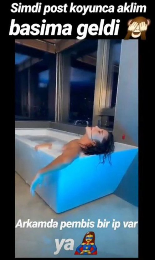 Deniz Akkaya: Çıplak değilim