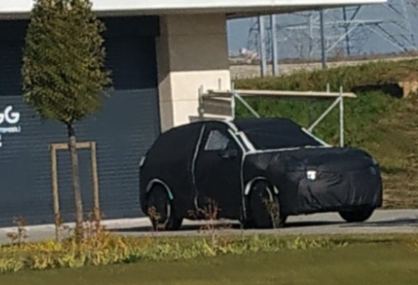 Yerli otomobilin bir fotoğrafı daha ortaya çıktı