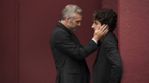 Netflix'in uyuşturucu ve LGBT mesajı verdiği yapımlar