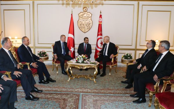 Cumhurbaşkanı Erdoğan Tunus'ta