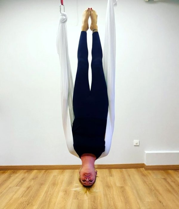 Pınar Altuğ yogaya başladı