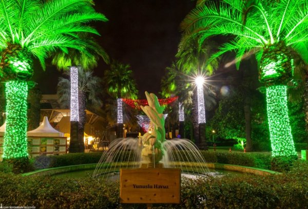 İzmir'de cadde ve sokaklar 2020'ye için hazırlandı