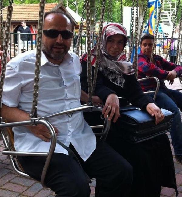 d Otobüsten düşen 3 çocuk annesi kadın öldü