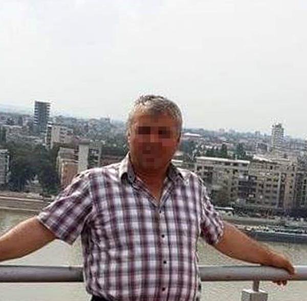 d Kız çocuklarıyla şişe çevirmece oynarken taciz etti