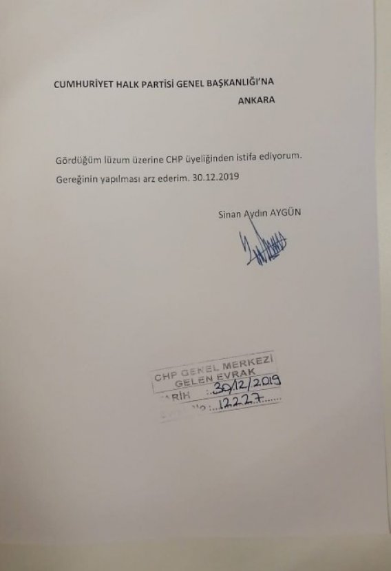 Sinan Aygün istifa etti