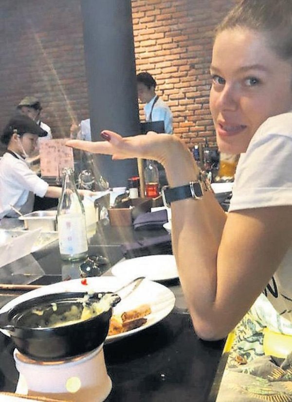 Burcu Biricik: Açız