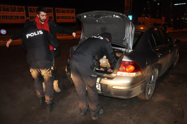 i Bağırsaklarından 700 kişiyi zehirleyecek uyuşturucu çıktı
