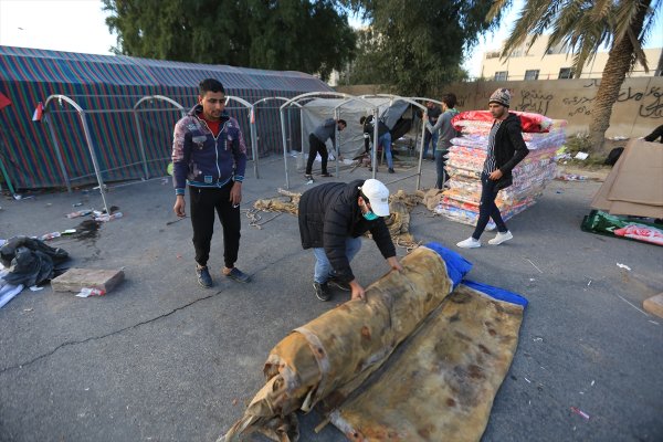 a Protestocular ABD Büyükelçiliği önünden çekildi