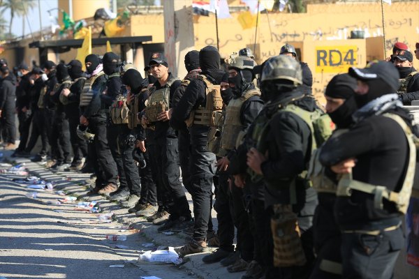 a Protestocular ABD Büyükelçiliği önünden çekildi