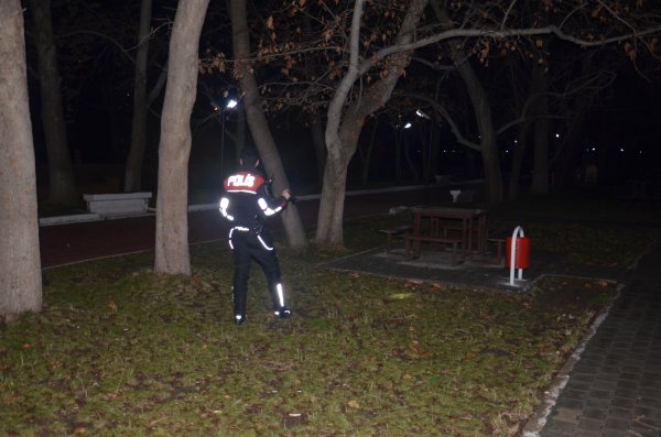 Kahramanmaraş'ta boğazından bıçaklanan genç öldü