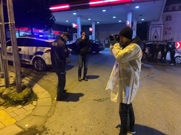 d Sultanbeyli'de bir kişi silahlı saldırıya uğradı