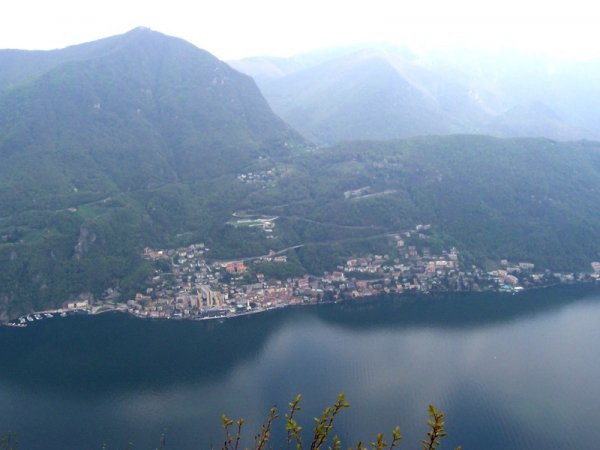 İsviçre bir kentini İtalya'ya verdi