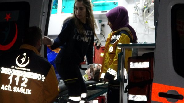 i Zonguldak'ta otomobil 40 metreden uçtu:1 ölü 3 yaralı