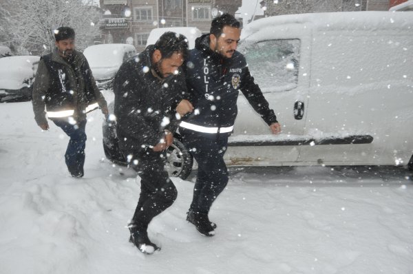 Domuz bağı yapıp çuvallayıp kaçtılar