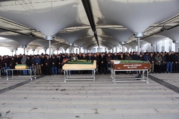 d Tır şoförü, sevgilisini 15 kez bıçaklayarak öldürdü