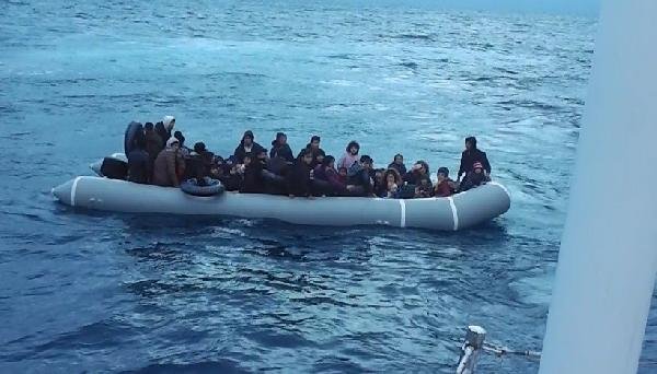 d Çanakkale'de 92'si çocuk, 193 kaçak göçmen yakalandı