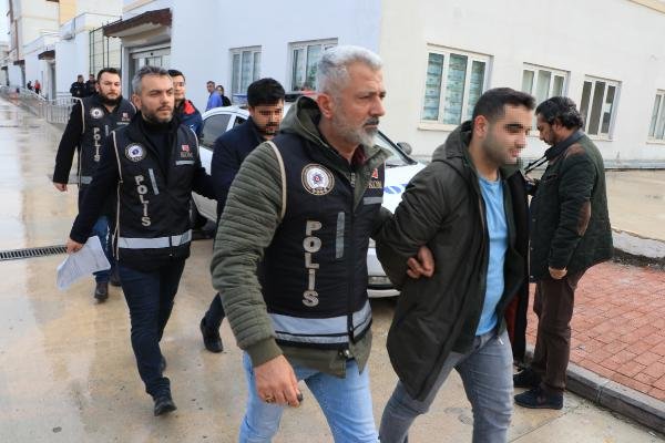 FETÖ'cü Ukrayna'ya kaçmak isterken yakayı ele verdi