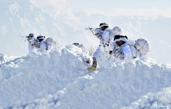 2 PKK terörist hava destekli operasyonda öldürüldü