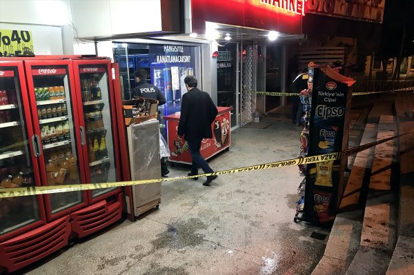 a Bursa'da silahlı market soygunu