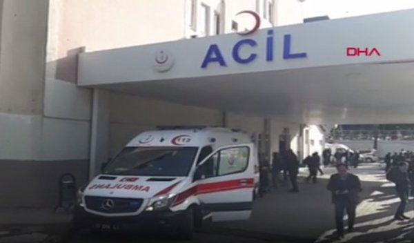 Mersin'de hastanede patlama: 2'si ağır, 5 yaralı