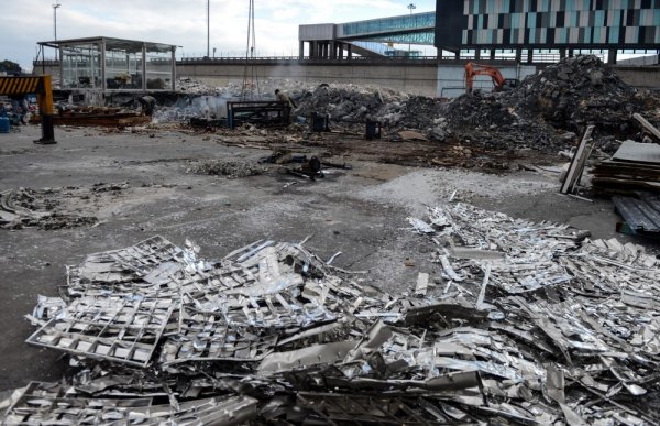 i Atatürk Havalimanı kargo bölümünde yıkım bitti