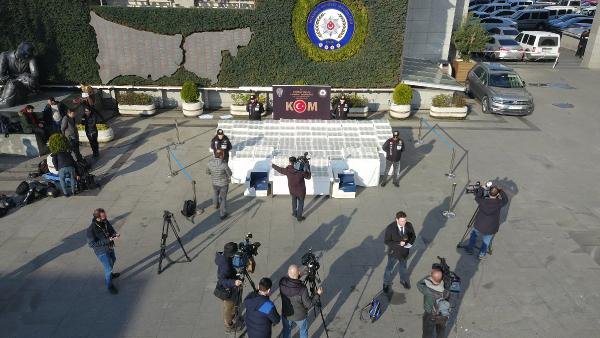 İstanbul'da operasyon: 127 milyon 500 bin sahte dolar