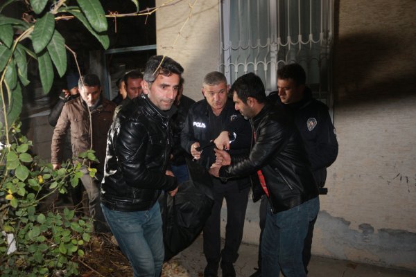 i Adıyaman'da bir kişi mangal dumanından zehirlenerek öldü