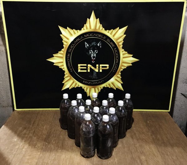 Erzurum’da bir araçta 14 kilogram afyon sakızı bulundu