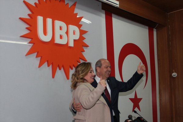 a KKTC'de Başbakan Tatar, cumhurbaşkanı adayı oldu