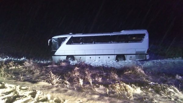 i Sivasspor altyapı futbolcularının otobüsü kaza yaptı