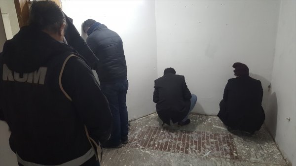 İstanbul'da 7 ton metil alkol ele geçirildi