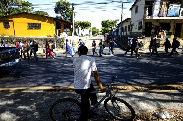 ABD'ye göç yolculuğu sürüyor