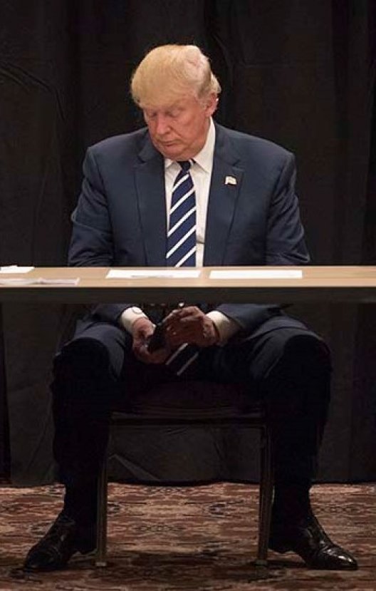 Trump, tweet rekoru kırdı