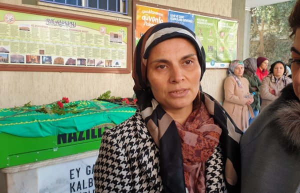 Aydın'da eşi evdeyken benzin döküp yaktı