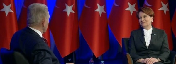 Akşener, deprem haberi alınca siyaset konuşmayı bıraktı
