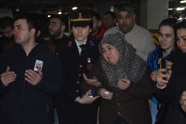 a Silahını temizlerken ateş aldı, uzman çavuş kurtarılamadı