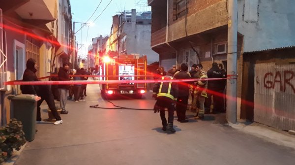 74 yaşındaki kadın yanarak can verdi