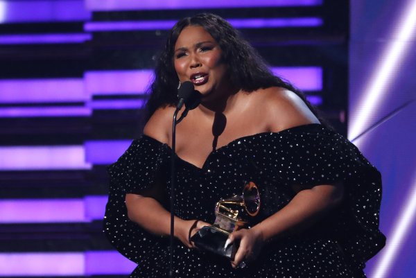 r 62. Grammy Ödülleri sahiplerini buldu