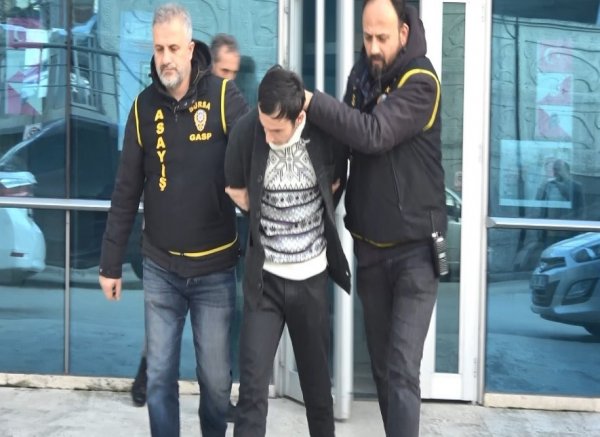 Bandanalı hırsız, 3 bin kişinin arasından tespit edildi