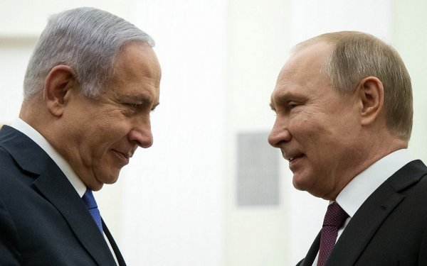 Netanyahu, Putin'i Yüzyılın Anlaşması için ikna etmeye gidiyor