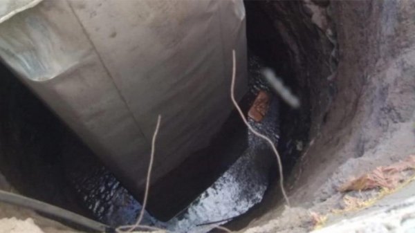 r Yolcu otobüsü, taksiye çarpıp kuyuya düştü: 27 ölü