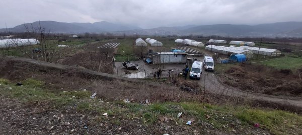 Zonguldak'ta araç şarampole uçtu: 1'i bebek 5 yaralı